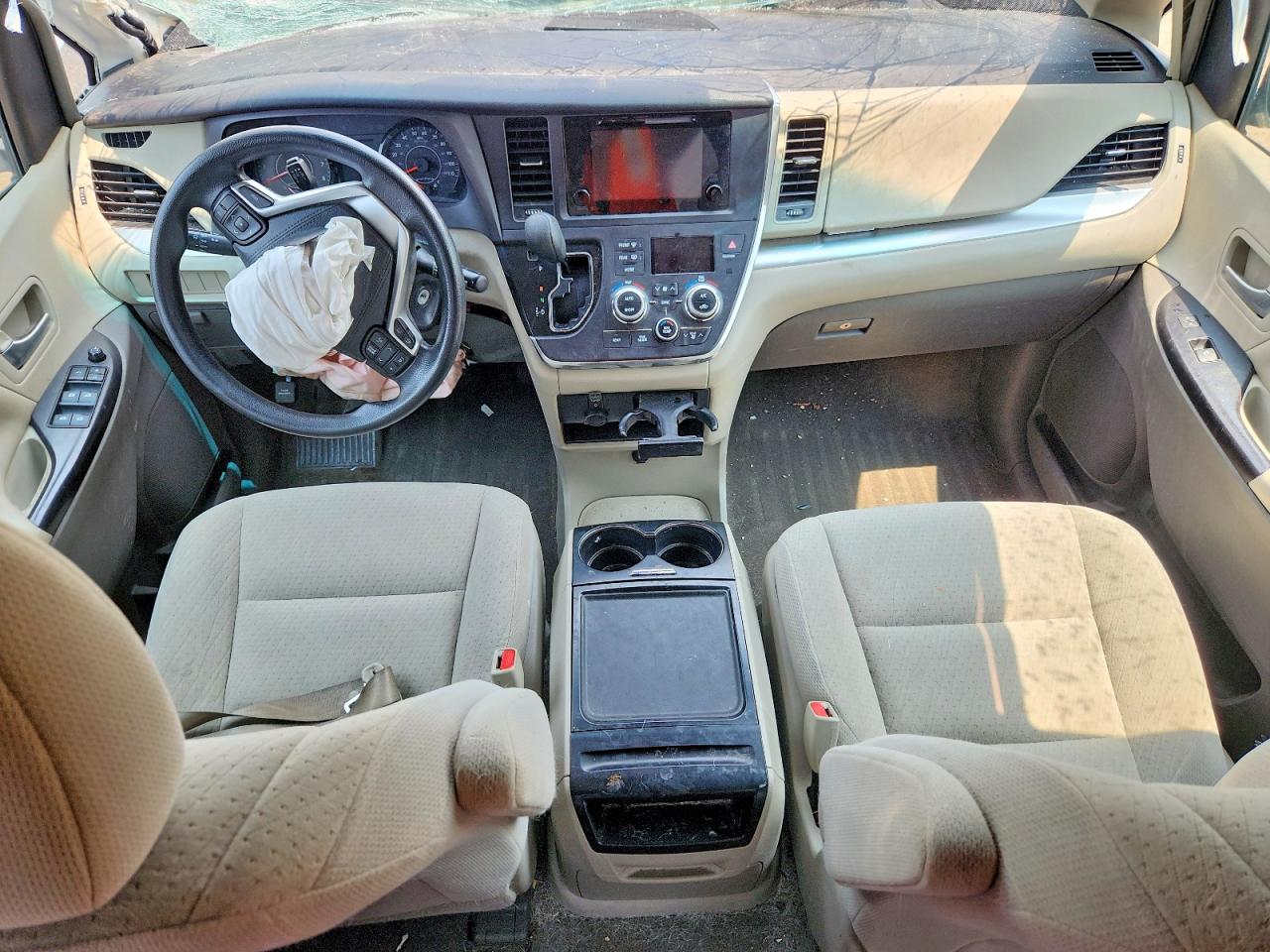 2015 Toyota Sienna Le Белый vin: 5TDJK3DC2FS125947