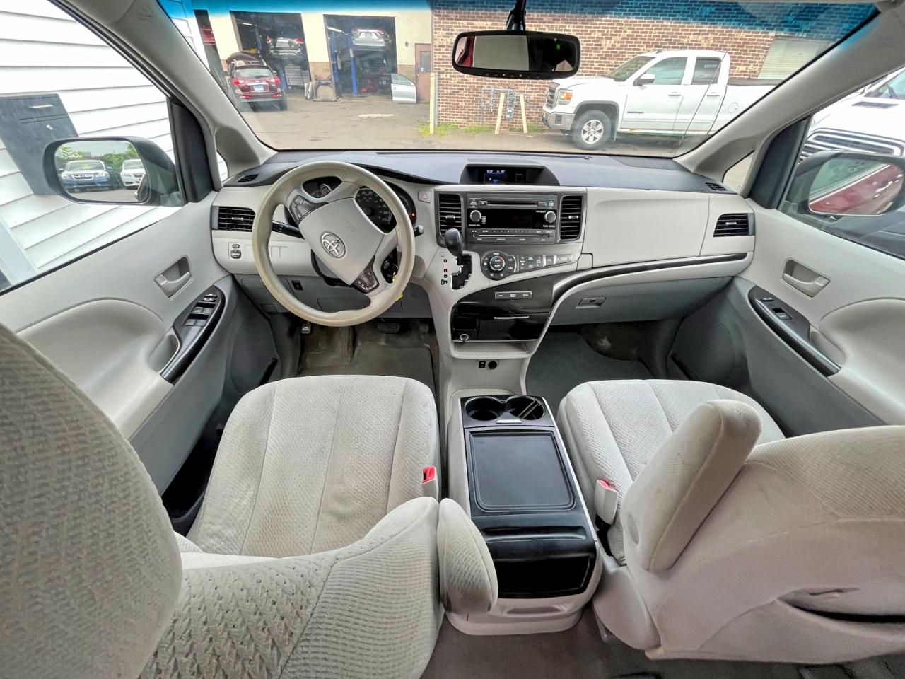 2014 Toyota Sienna Le Red vin: 5TDJK3DC3ES076630