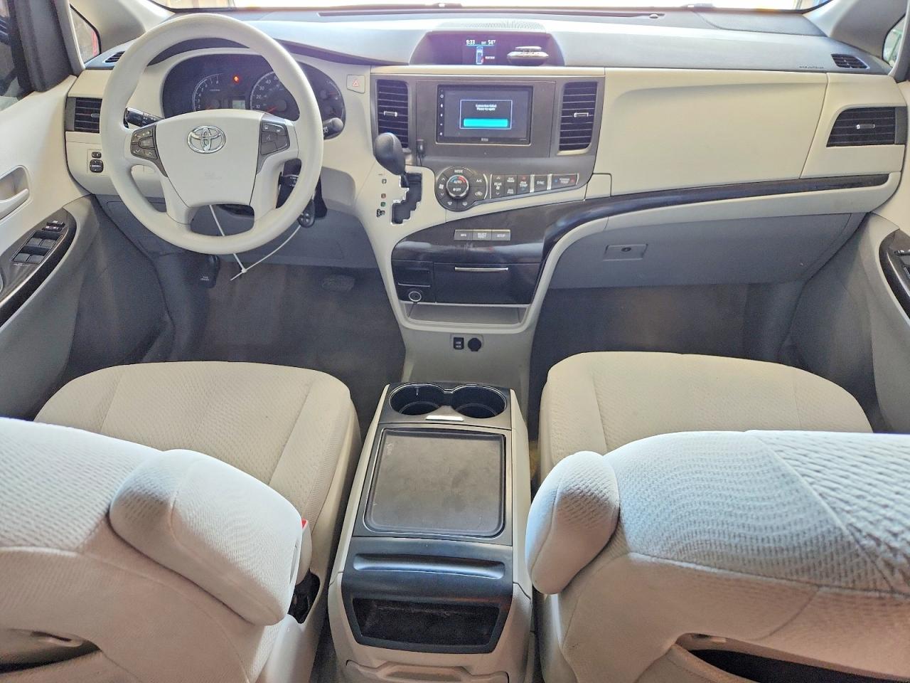 2013 Toyota Sienna Le Black vin: 5TDJK3DC4DS070222