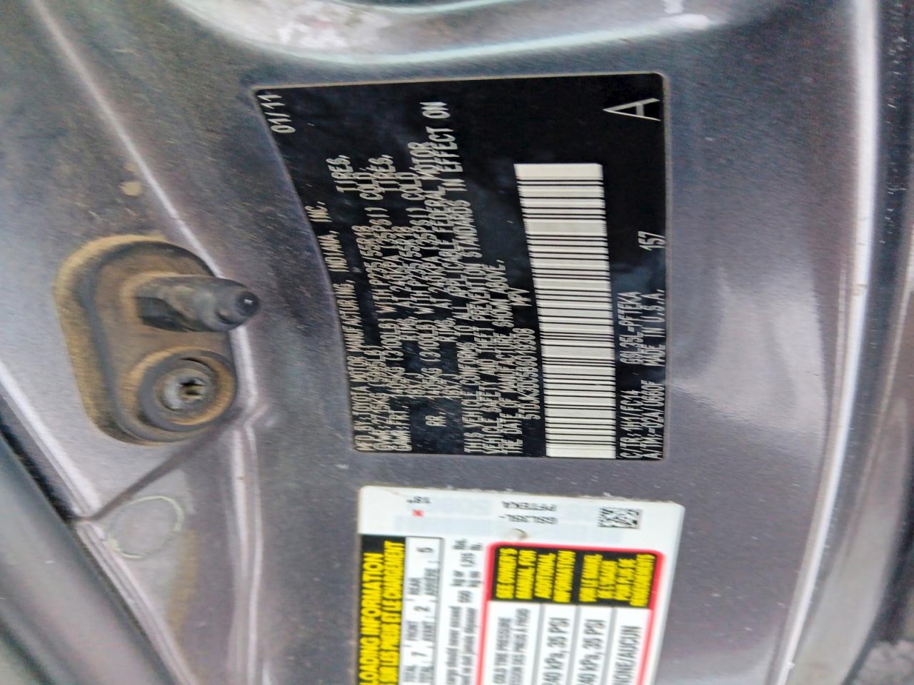 2011 Toyota Sienna Le Charcoal vin: 5TDJK3DC5BS019308