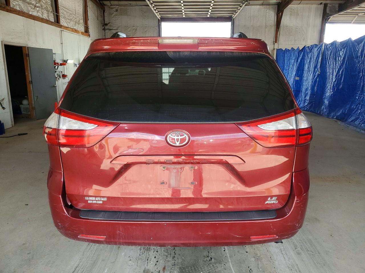 2015 Toyota Sienna Le Red vin: 5TDJK3DC5FS098713