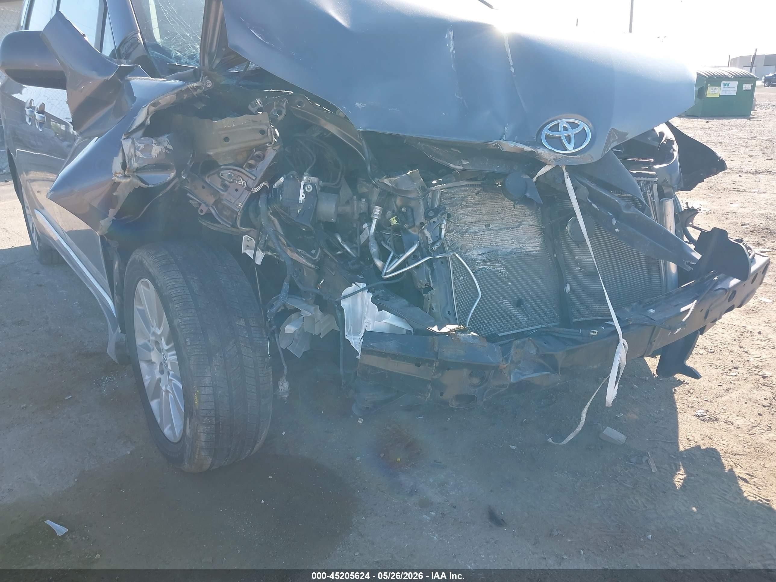 2015 Toyota Sienna Le 7 Passenger Серый vin: 5TDJK3DC5FS106437