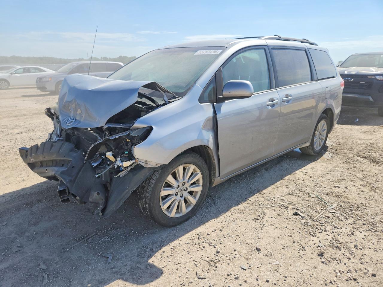 2012 Toyota Sienna Le Gray vin: 5TDJK3DC6CS046602