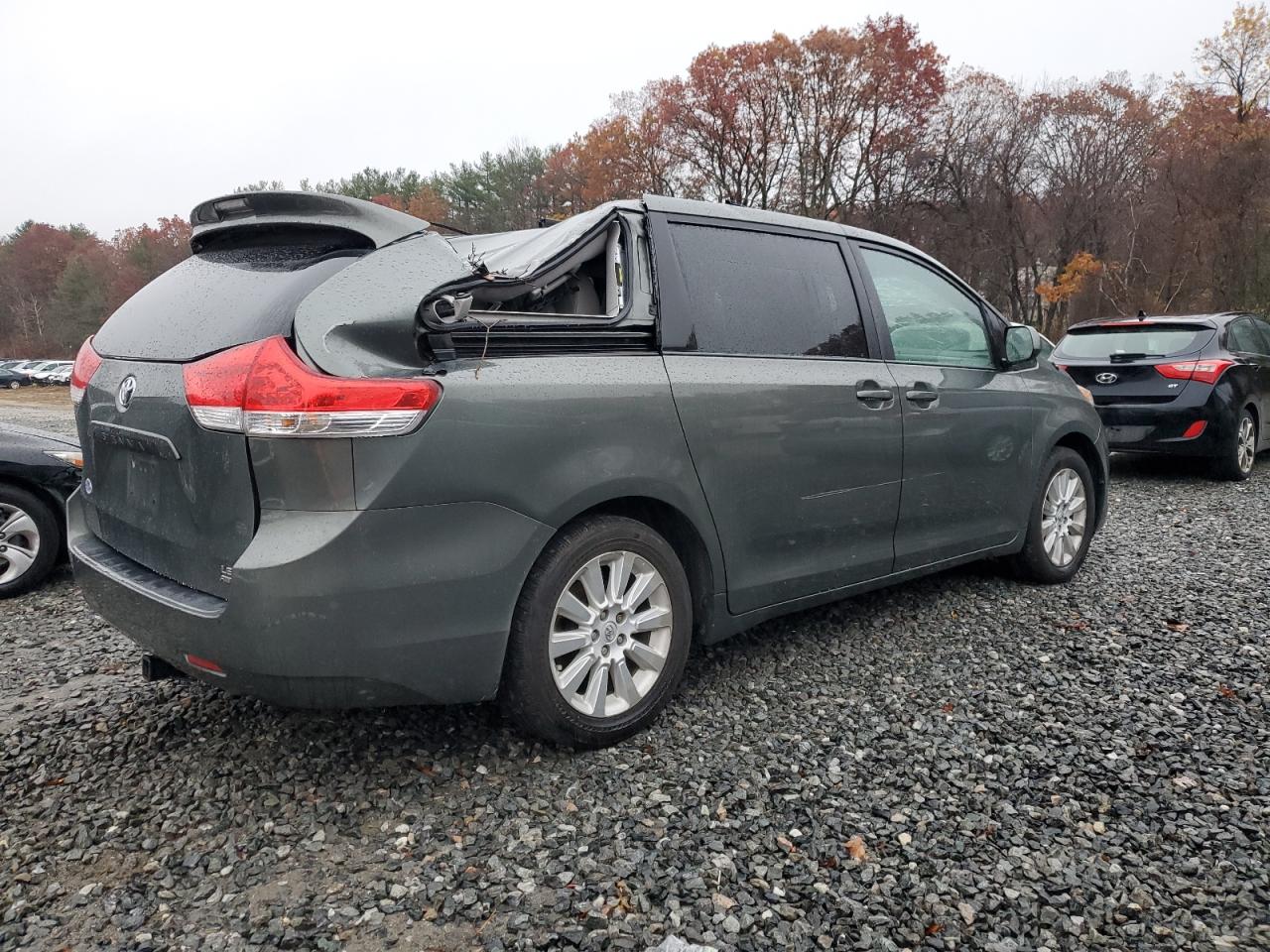 2014 Toyota Sienna Le 7-passenger Gray vin: 5TDJK3DC6ES091896