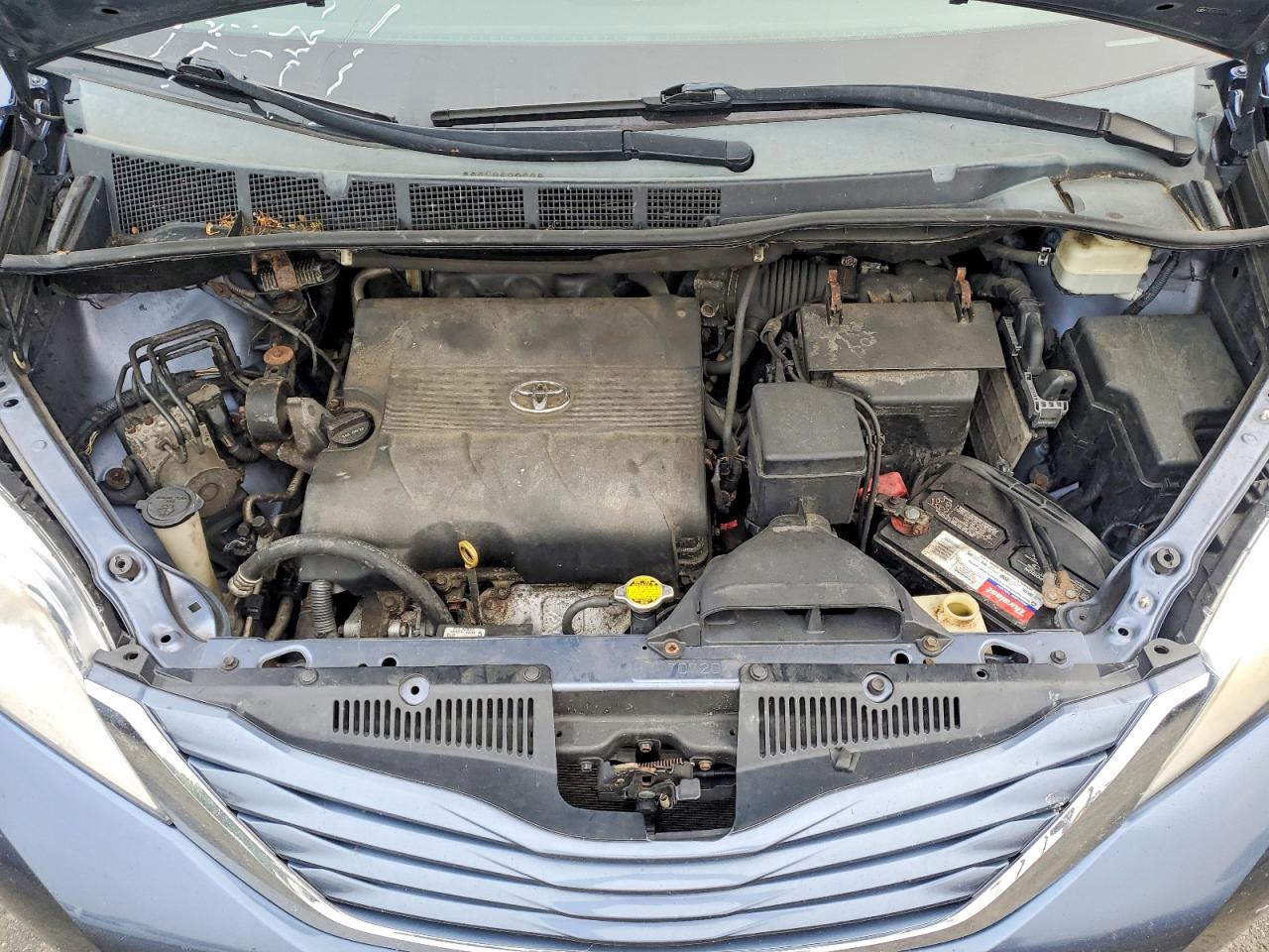 2015 Toyota Sienna Le Blue vin: 5TDJK3DC7FS101028