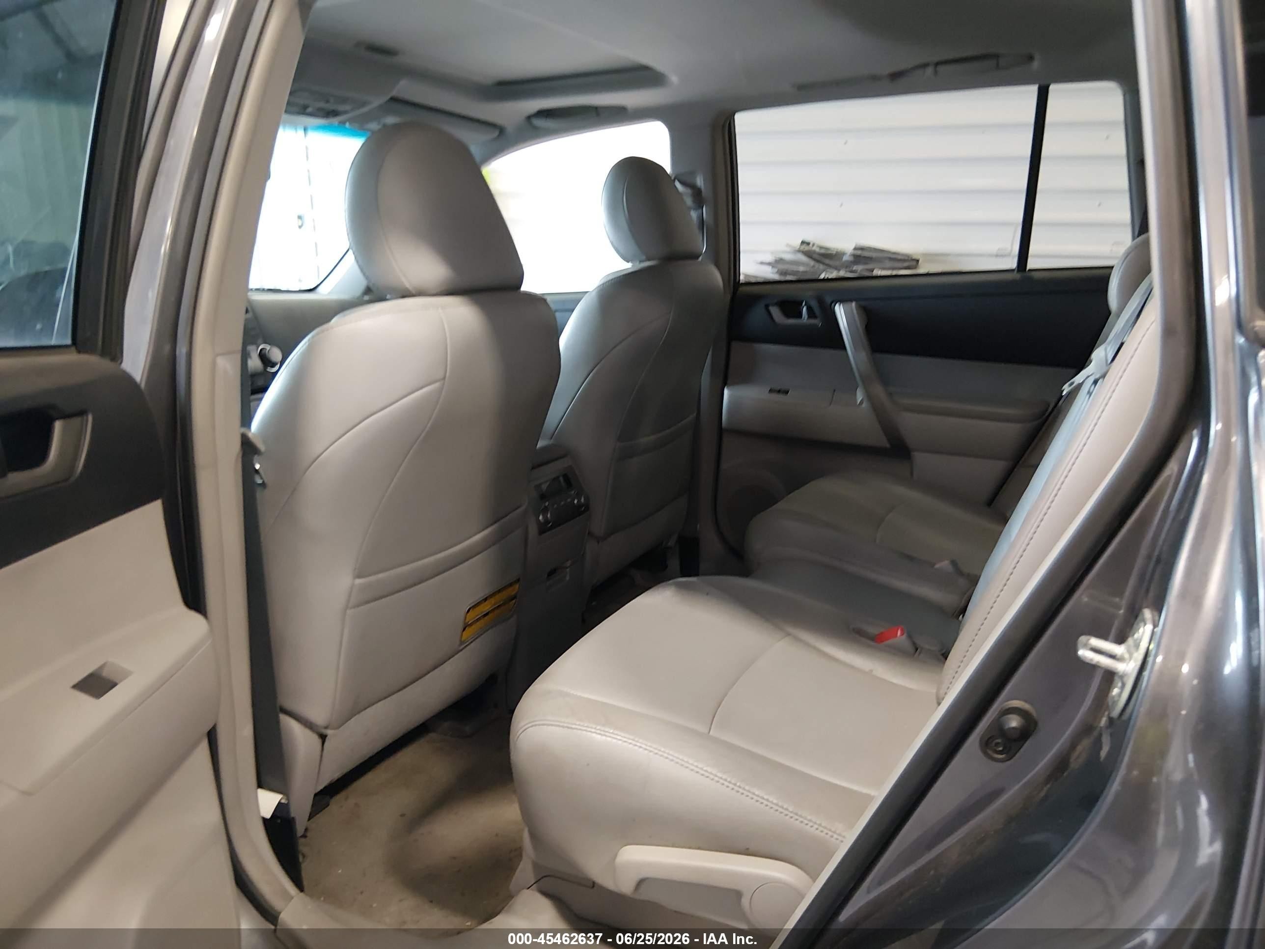 2010 Toyota Highlander Se V6 Gray vin: 5TDJK3EH0AS023677