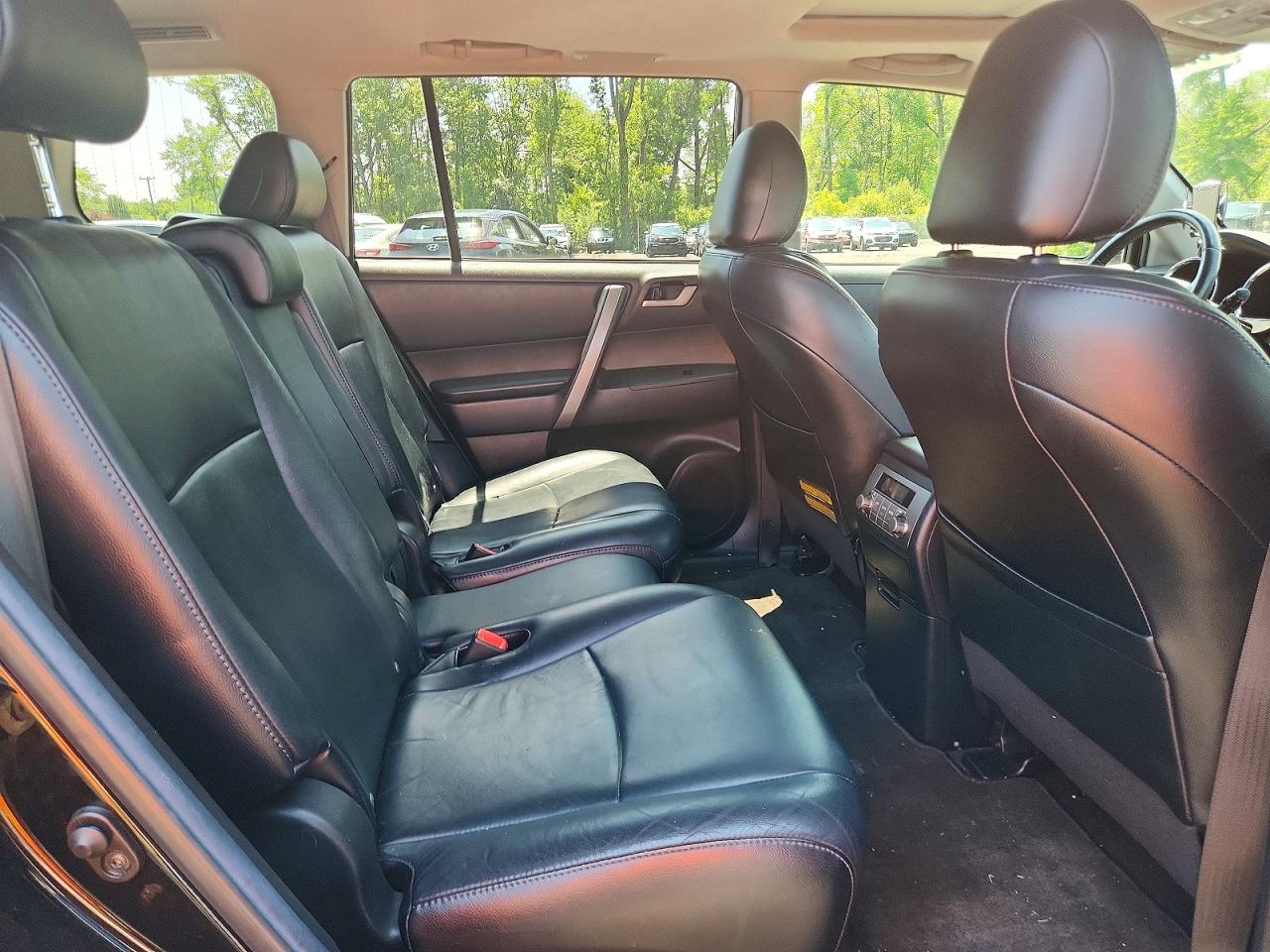2010 Toyota Highlander Se Black vin: 5TDJK3EH4AS033659