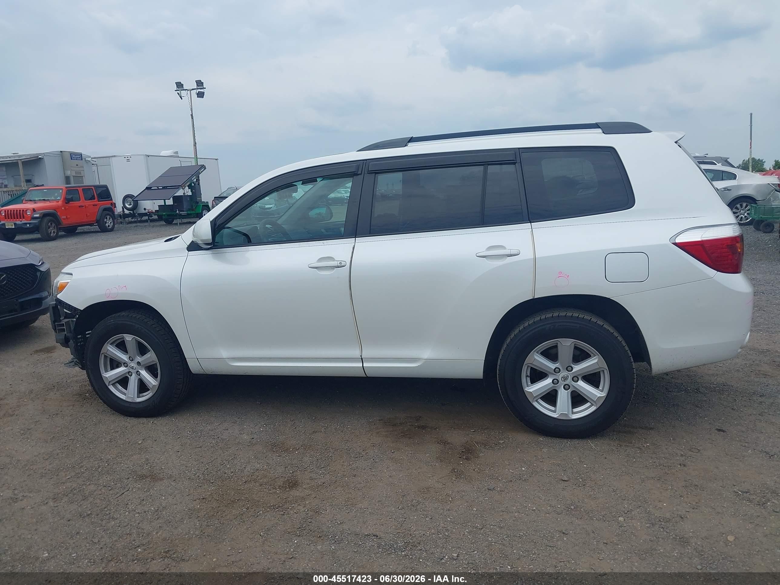 2010 Toyota Highlander Se V6 White vin: 5TDJK3EH5AS035954