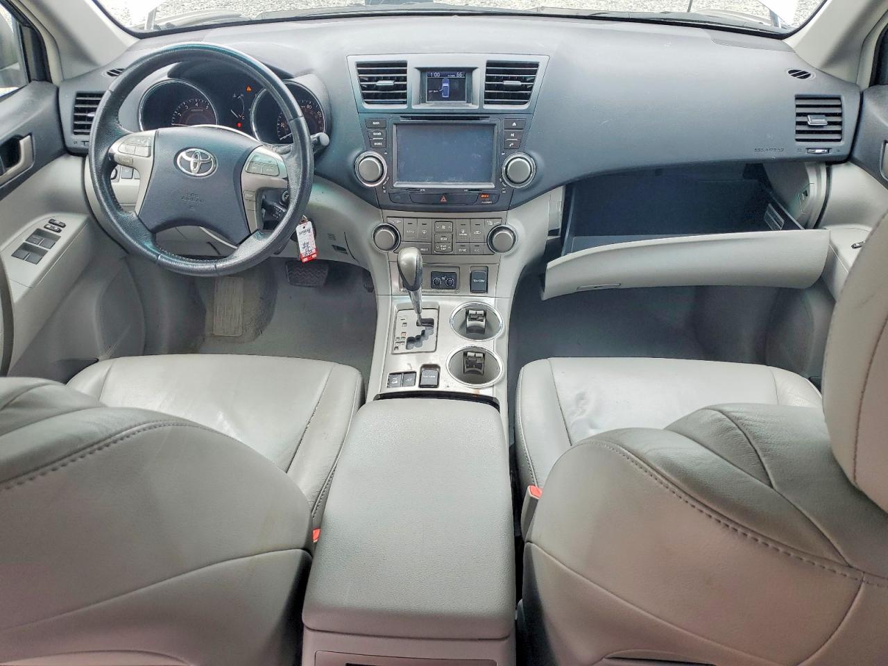 2010 Toyota Highlander Se Silver vin: 5TDJK3EH6AS036577