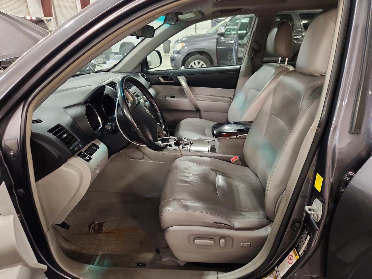 2010 Toyota Highlander Se Gray vin: 5TDJK3EH8AS014516