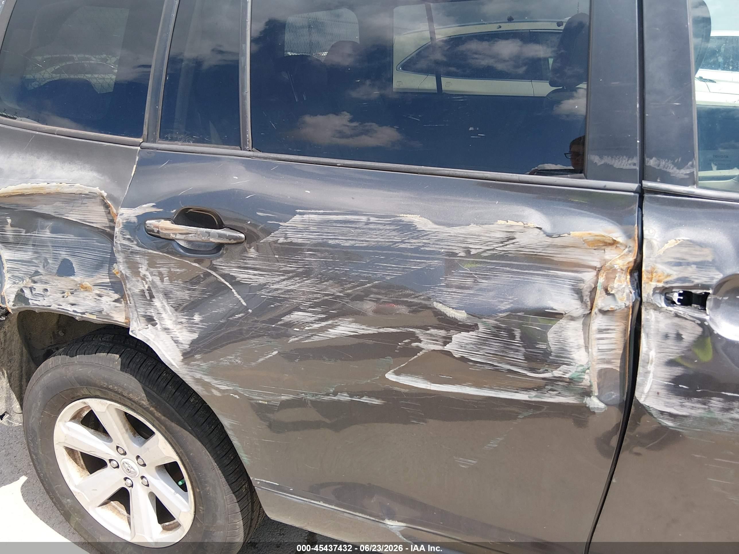 2010 Toyota Highlander Se V6 Серый vin: 5TDJK3EH9AS025346
