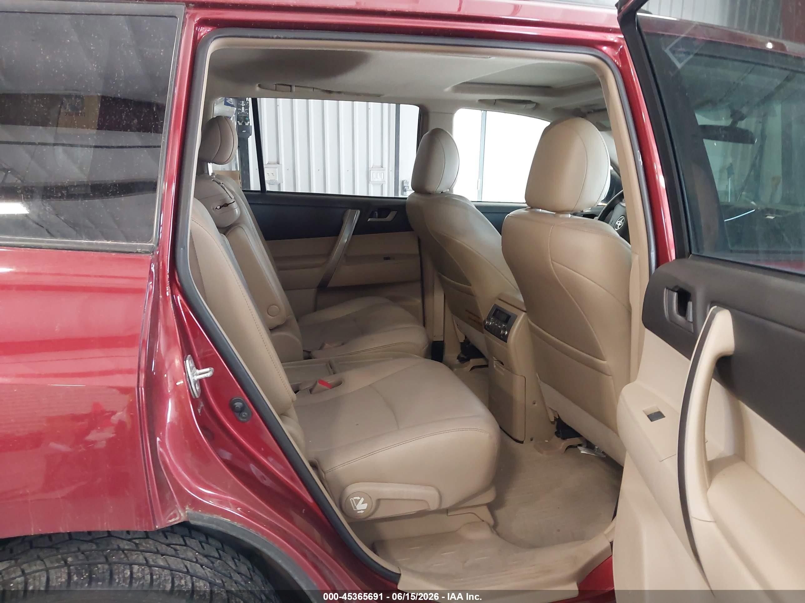 2010 Toyota Highlander Se V6 Red vin: 5TDJK3EH9AS032345