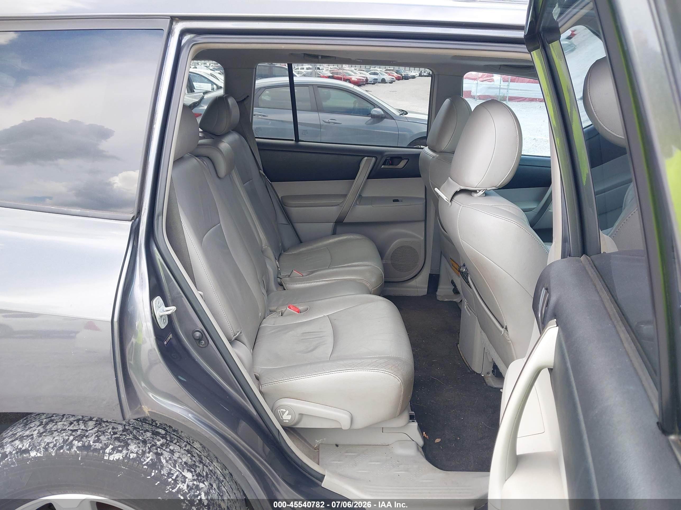 2010 Toyota Highlander Se V6 Gray vin: 5TDJK3EHXAS008569