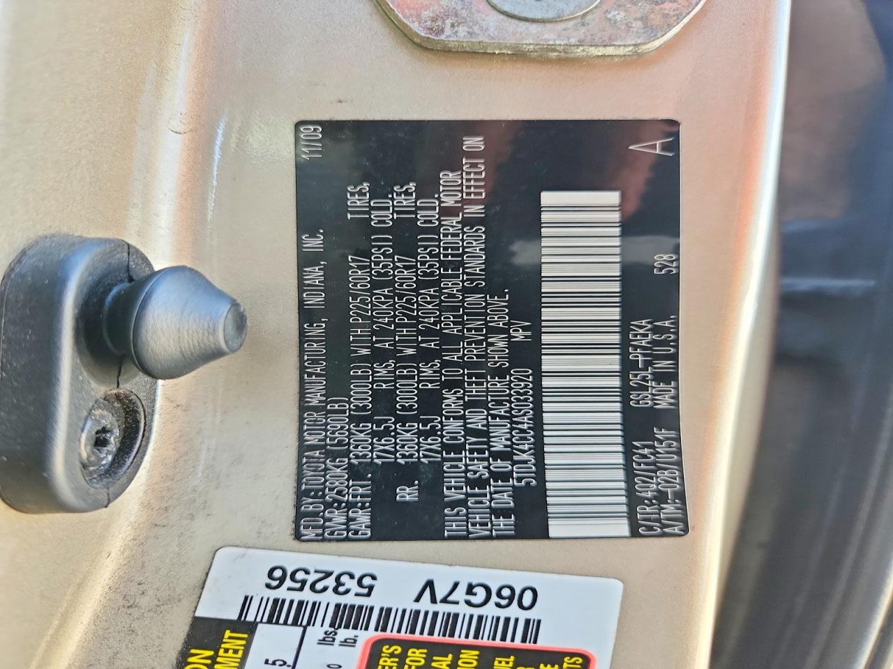 2010 Toyota Sienna Le Tan vin: 5TDJK4CC4AS033920