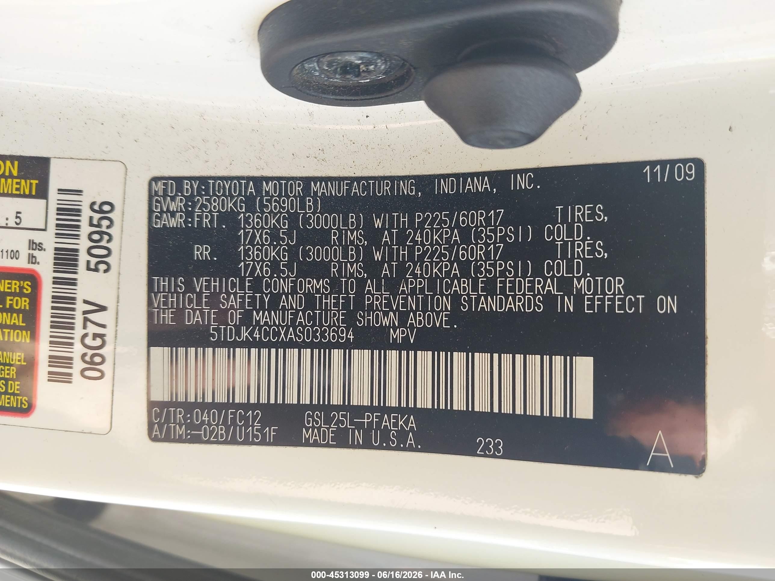 2010 Toyota Sienna Le White vin: 5TDJK4CCXAS033694