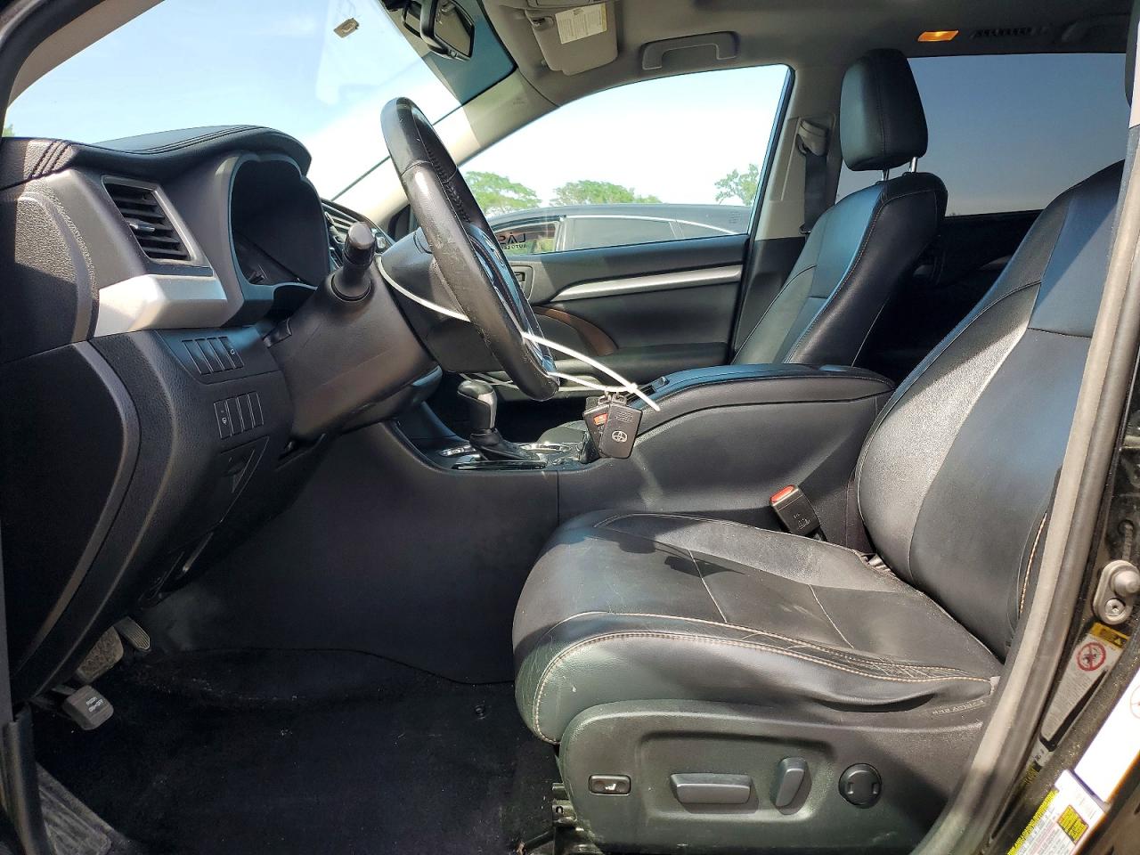 2014 Toyota Highlander Xle Black vin: 5TDJKRFH0ES068125