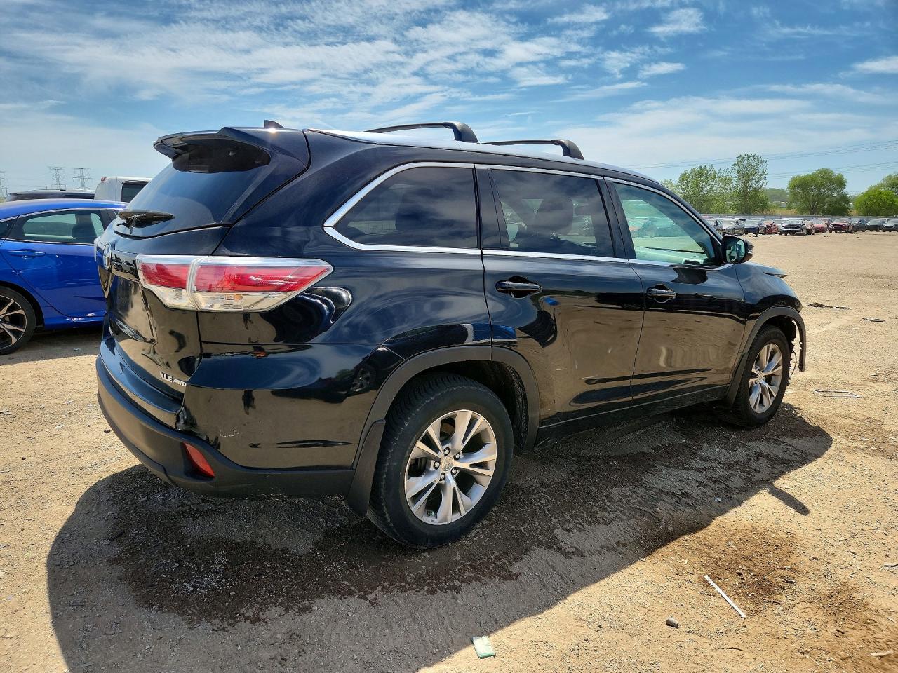 2015 Toyota Highlander Xle Черный vin: 5TDJKRFH0FS108897