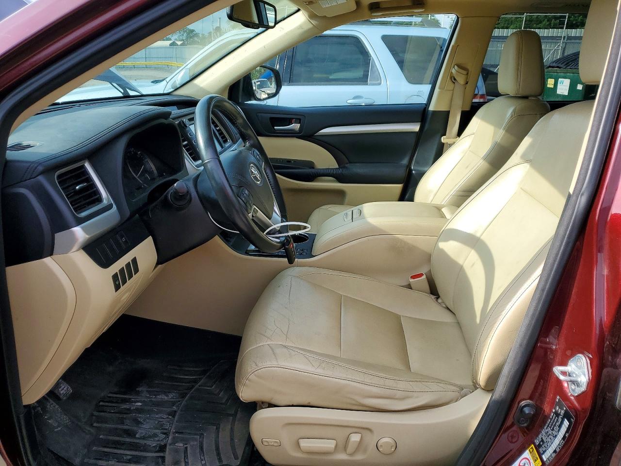 2015 Toyota Highlander Xle Maroon vin: 5TDJKRFH0FS158943