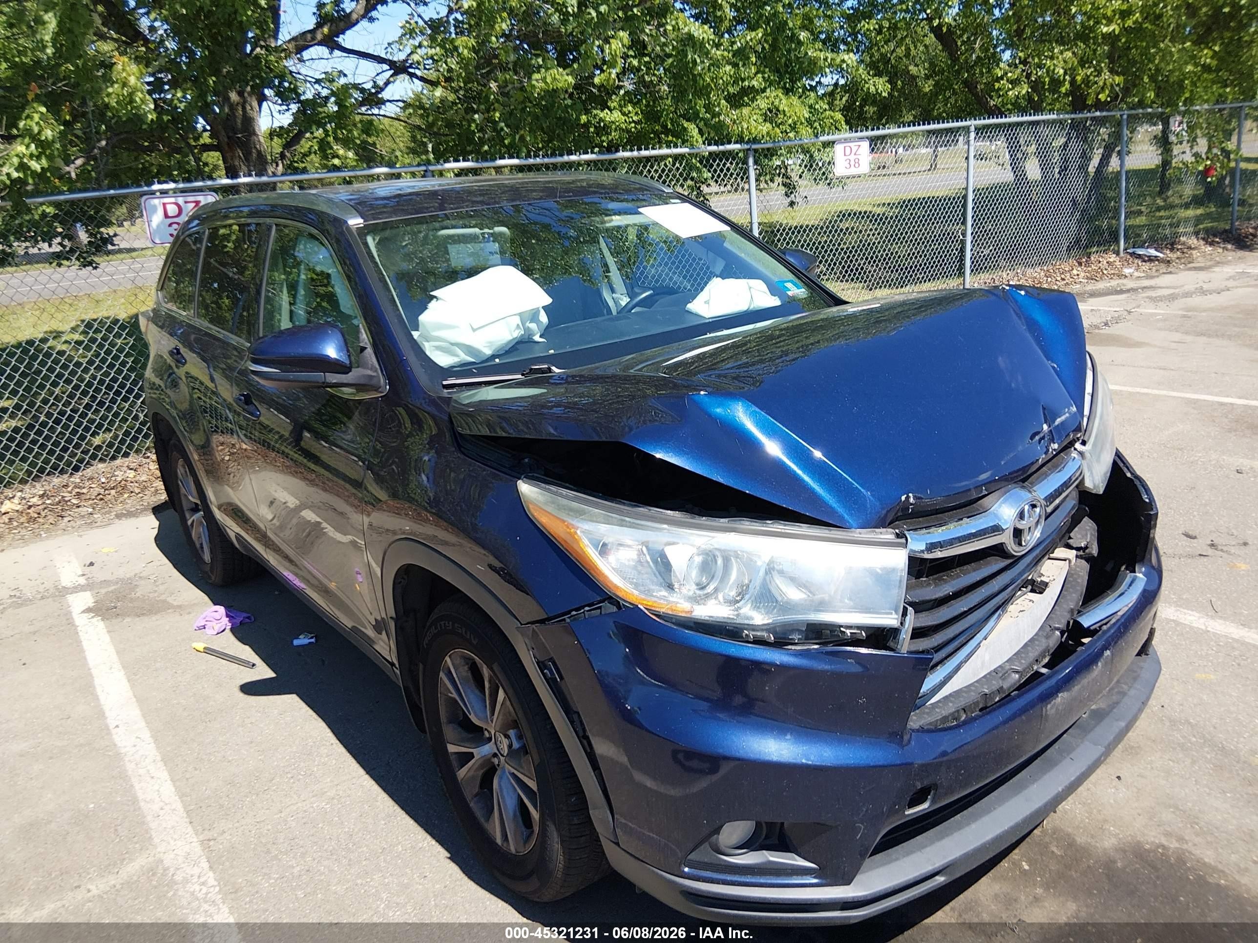 2015 Toyota Highlander Xle V6 Blue vin: 5TDJKRFH0FS166573