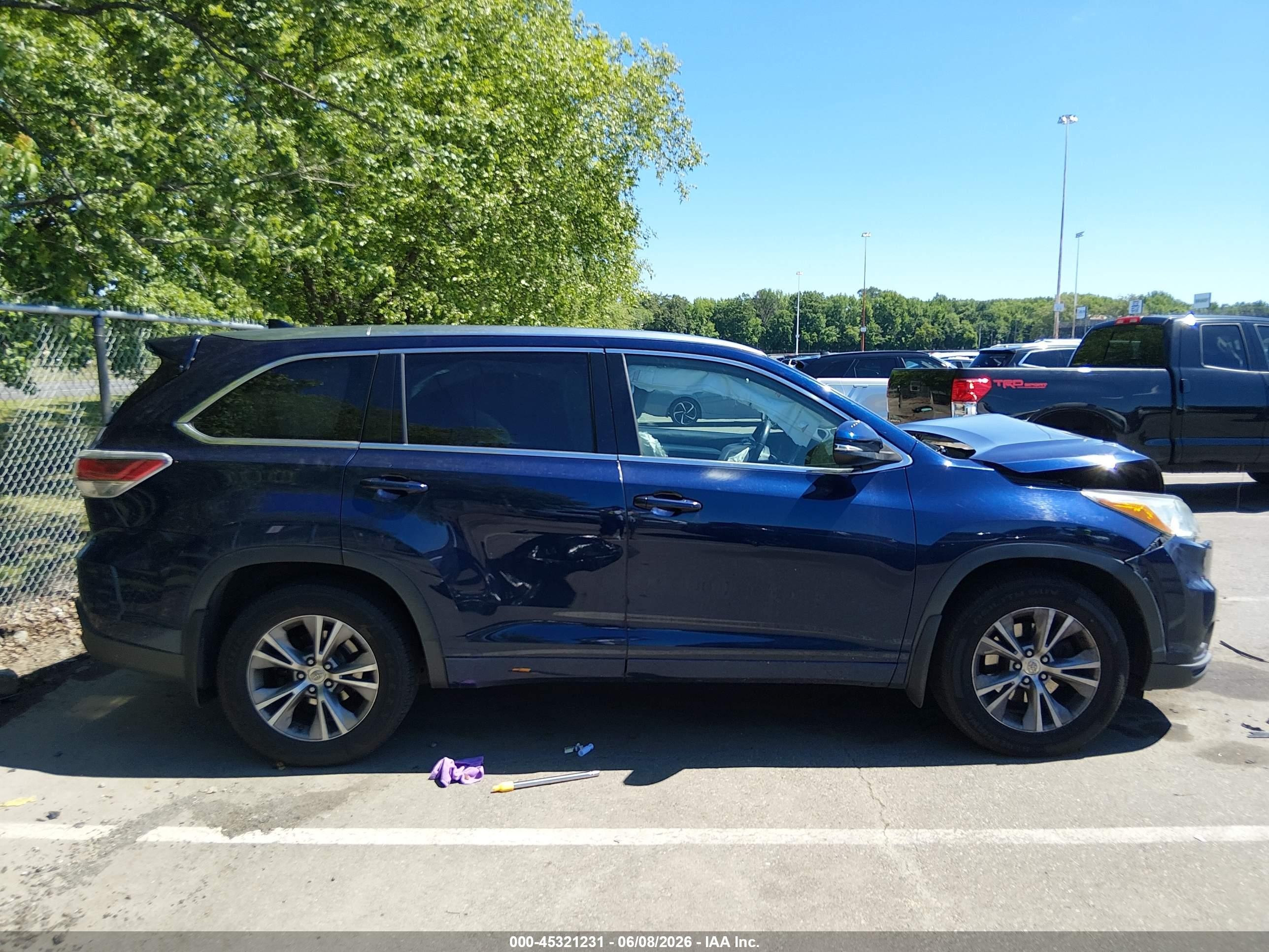 2015 Toyota Highlander Xle V6 Blue vin: 5TDJKRFH0FS166573