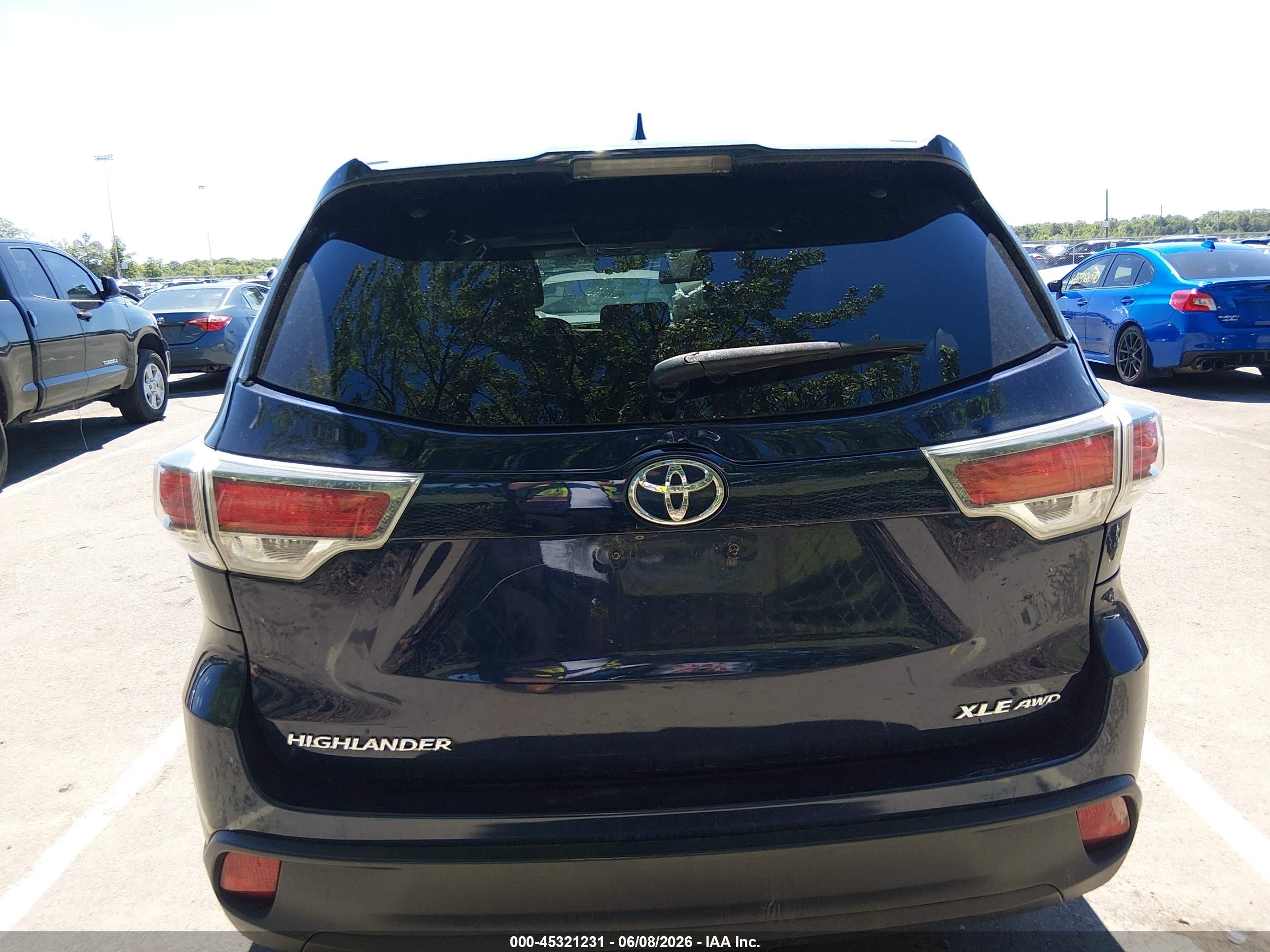 2015 Toyota Highlander Xle V6 Blue vin: 5TDJKRFH0FS166573