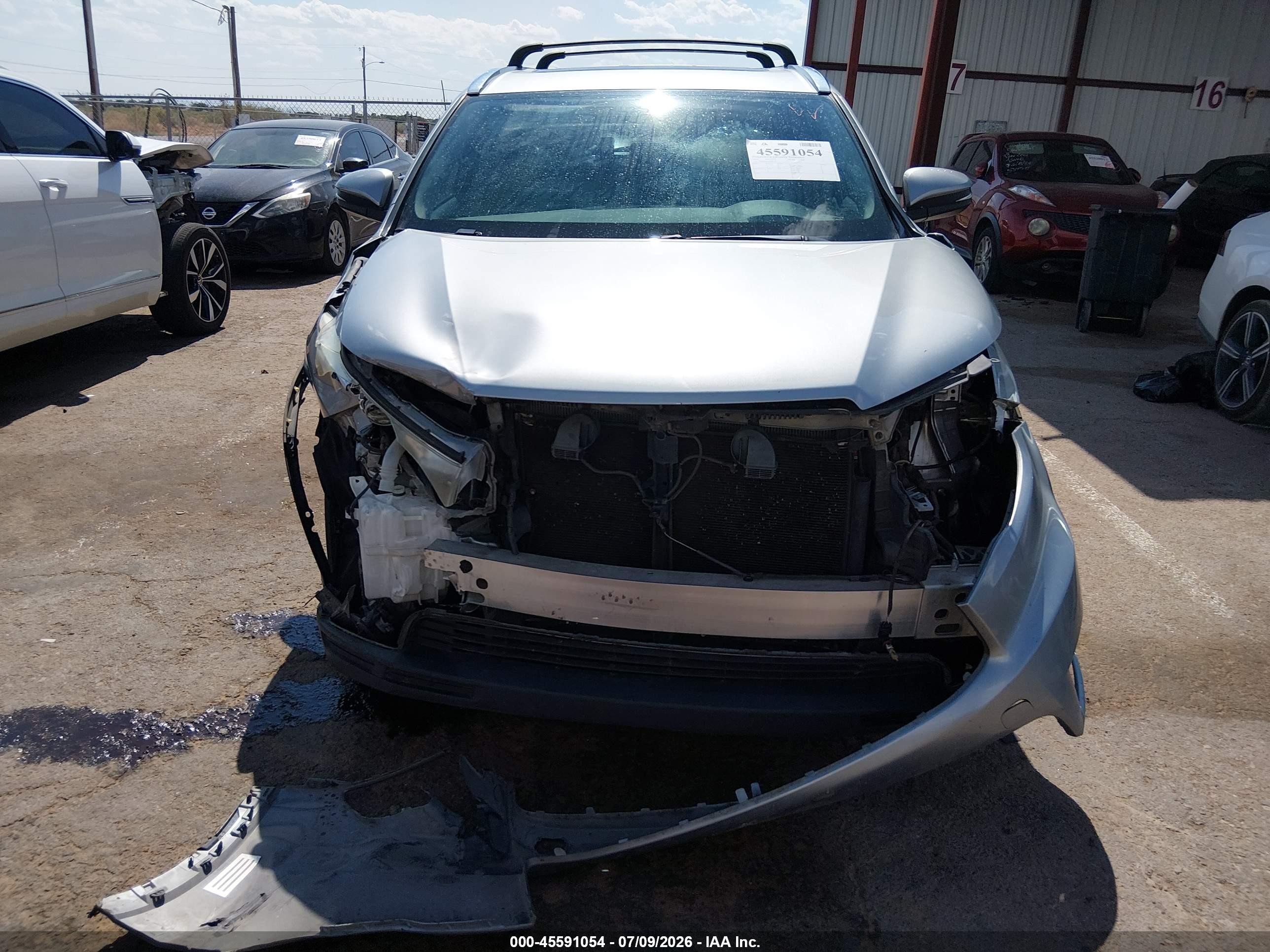 2015 Toyota Highlander Xle V6 Silver vin: 5TDJKRFH0FS183552