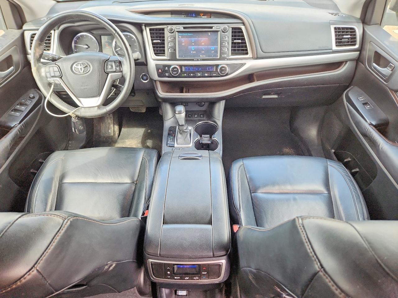 2015 Toyota Highlander Xle White vin: 5TDJKRFH0FS192798