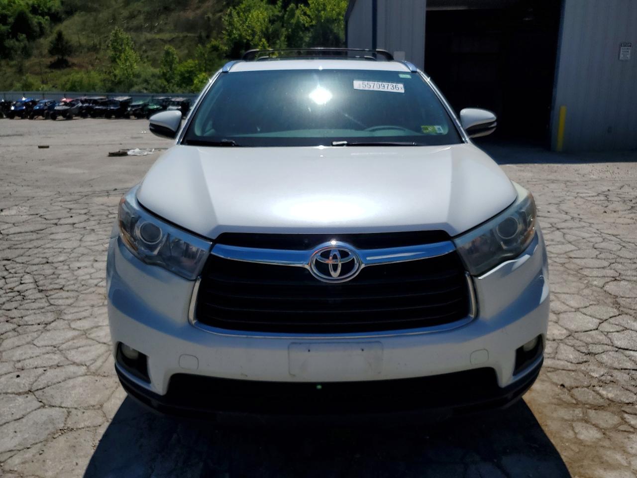 2015 Toyota Highlander Xle White vin: 5TDJKRFH0FS199721