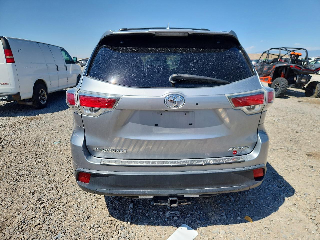 2015 Toyota Highlander Xle Silver vin: 5TDJKRFH0FS207476