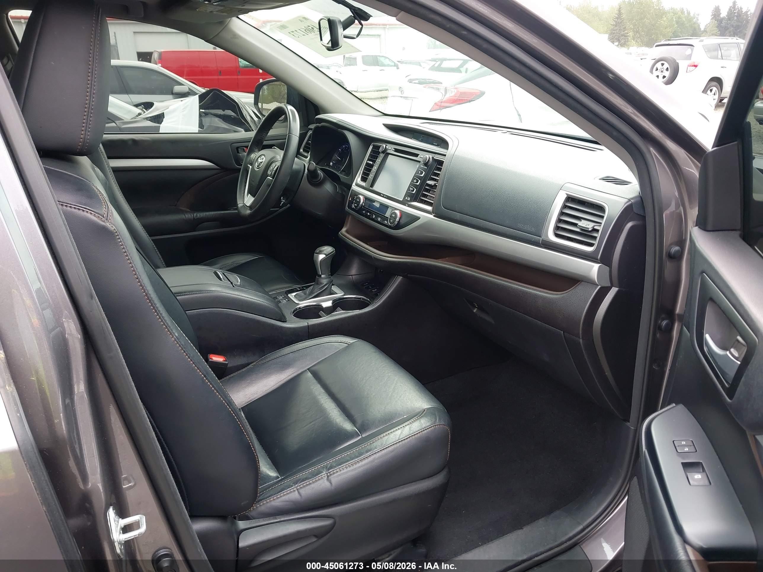 2015 Toyota Highlander Xle V6 Серый vin: 5TDJKRFH0FS210992
