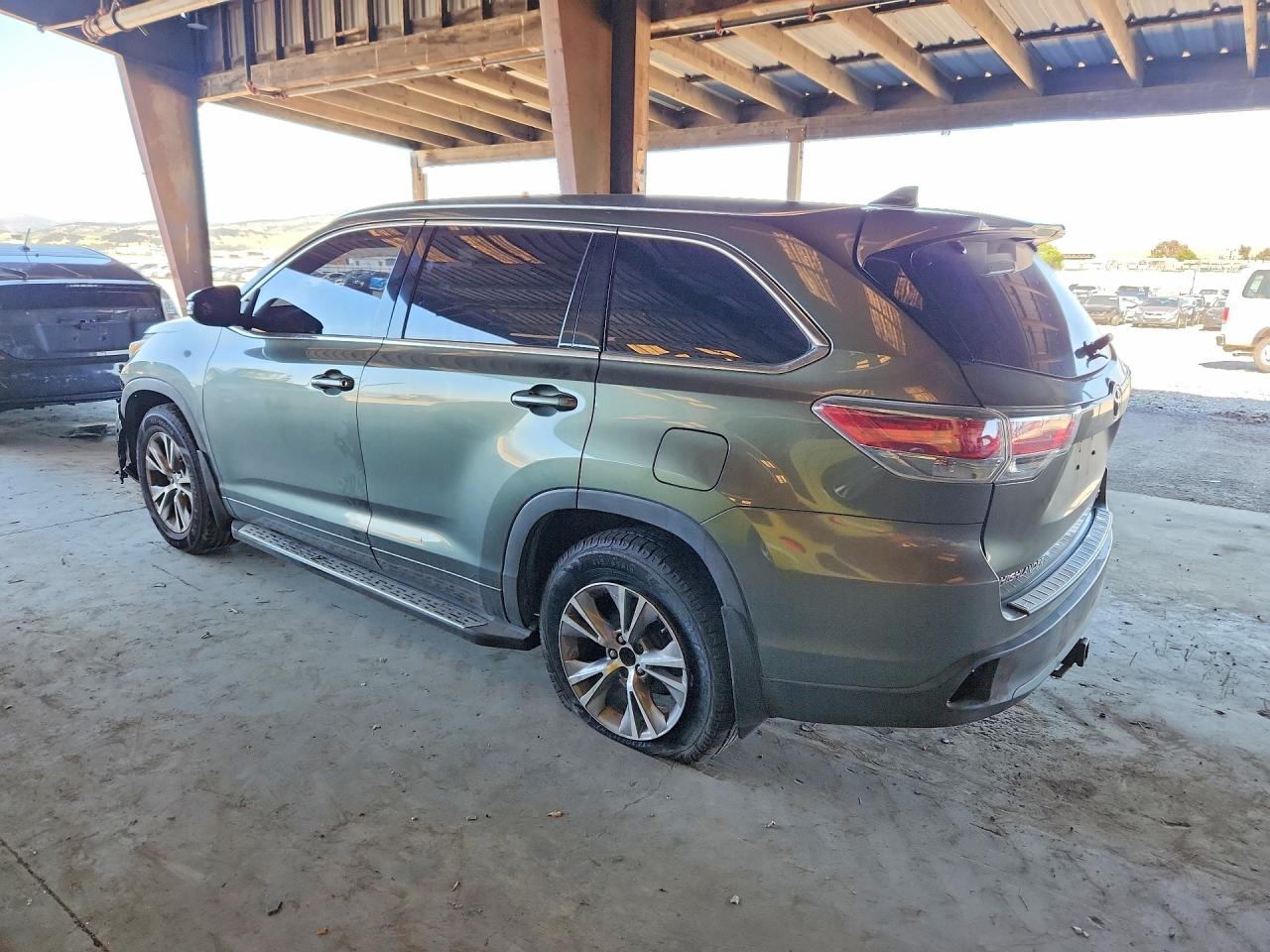 2014 Toyota Highlander Xle Зеленый vin: 5TDJKRFH1ES024263