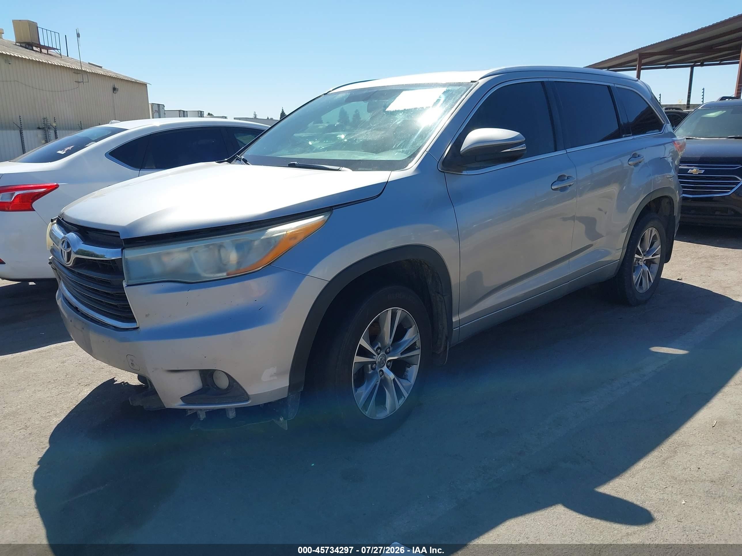 2015 Toyota Highlander Xle V6 Silver vin: 5TDJKRFH1FS117656