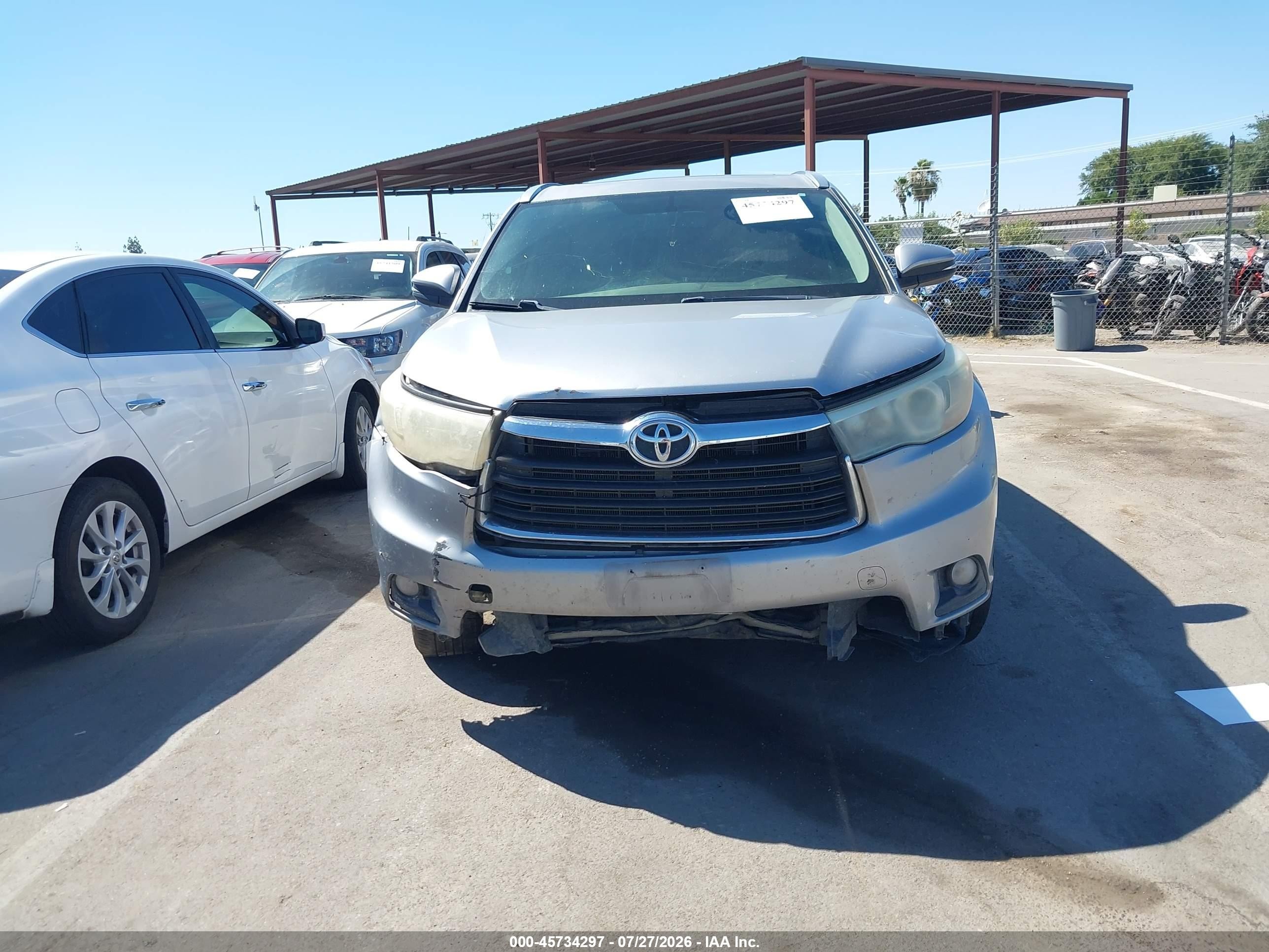 2015 Toyota Highlander Xle V6 Silver vin: 5TDJKRFH1FS117656