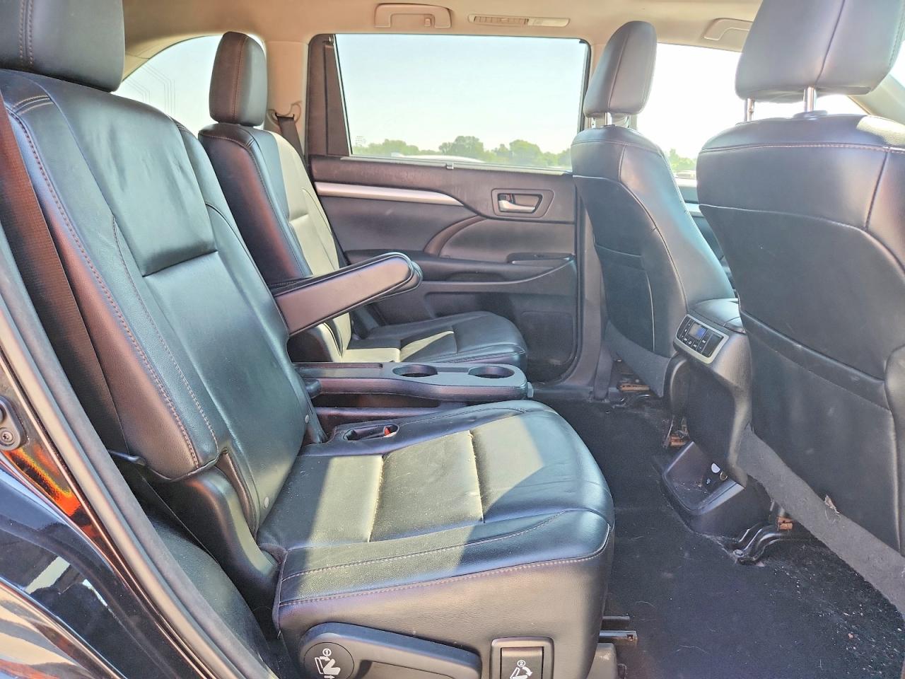 2015 Toyota Highlander Xle Black vin: 5TDJKRFH1FS147224