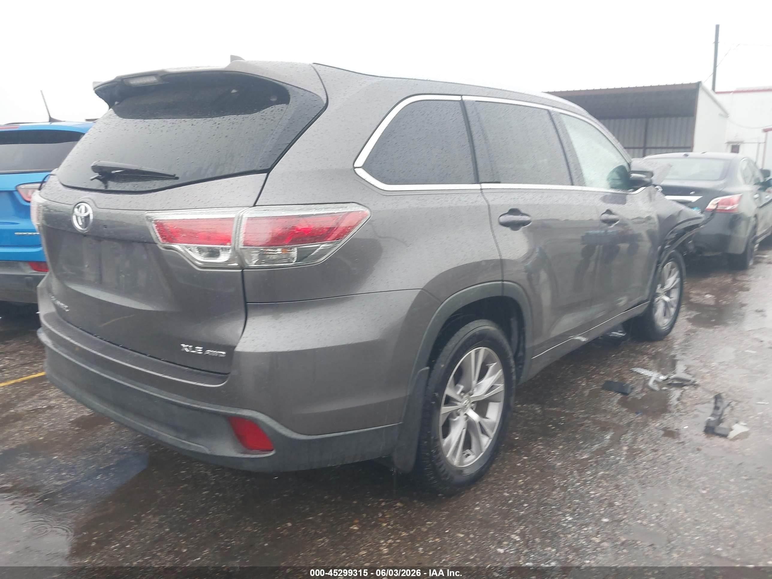 2015 Toyota Highlander Xle V6 Gray vin: 5TDJKRFH1FS150849
