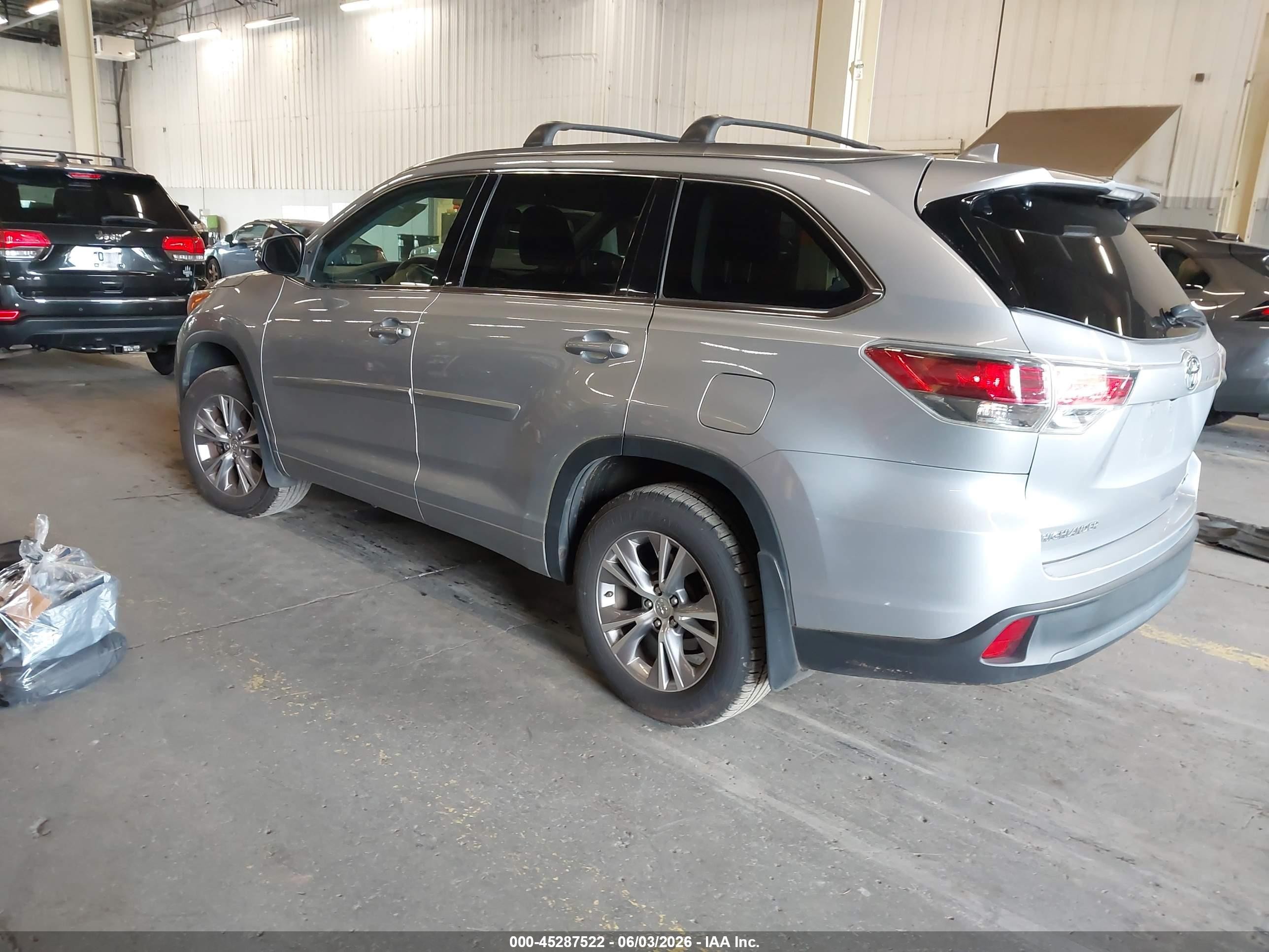 2015 Toyota Highlander Xle V6 Gray vin: 5TDJKRFH1FS192731