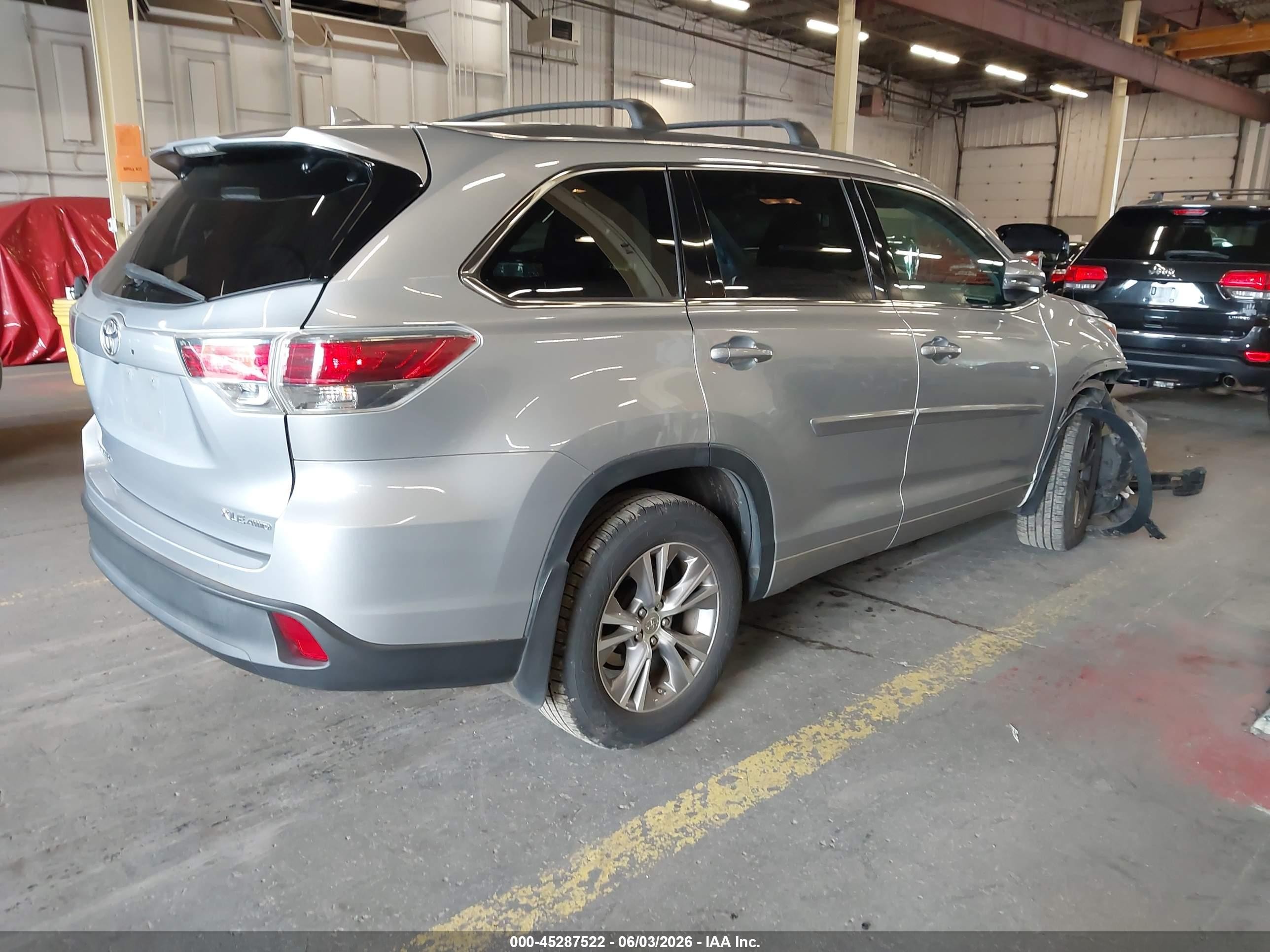 2015 Toyota Highlander Xle V6 Gray vin: 5TDJKRFH1FS192731