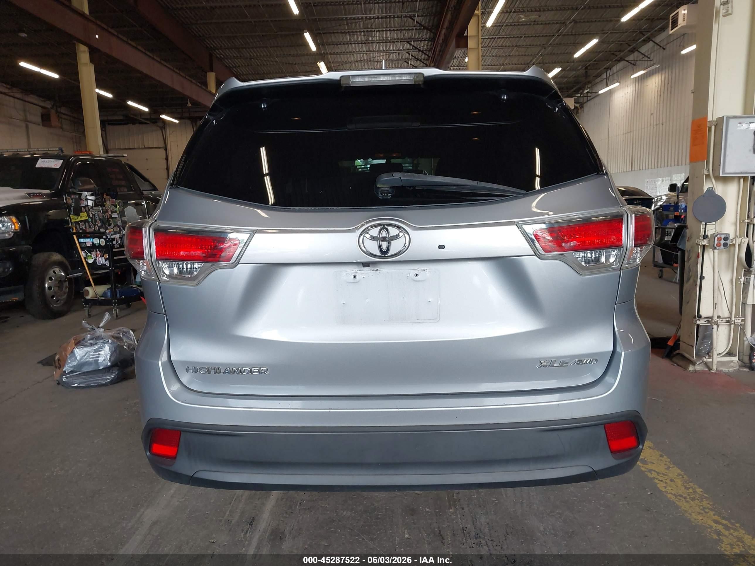 2015 Toyota Highlander Xle V6 Gray vin: 5TDJKRFH1FS192731