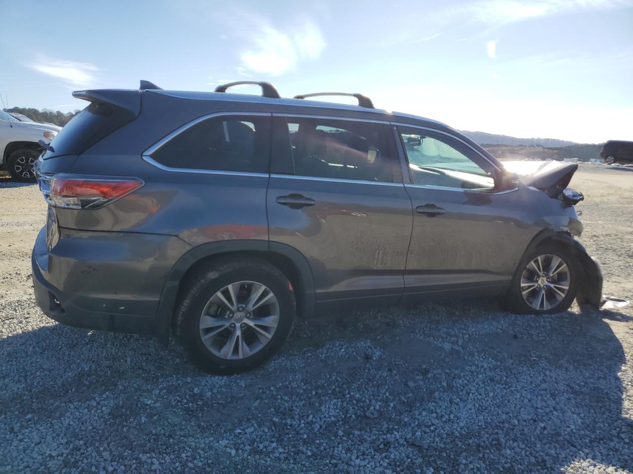2015 Toyota Highlander Xle Gray vin: 5TDJKRFH1FS220589