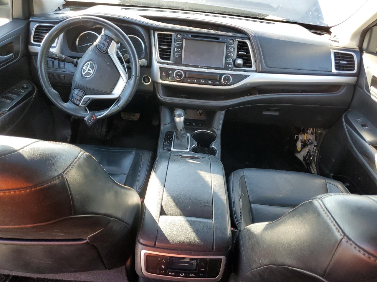 2015 Toyota Highlander Xle Gray vin: 5TDJKRFH1FS220589