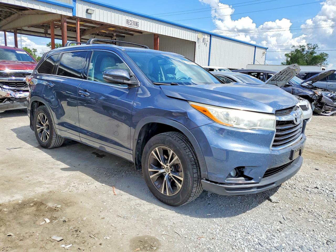2016 Toyota Highlander Xle Blue vin: 5TDJKRFH1GS258826