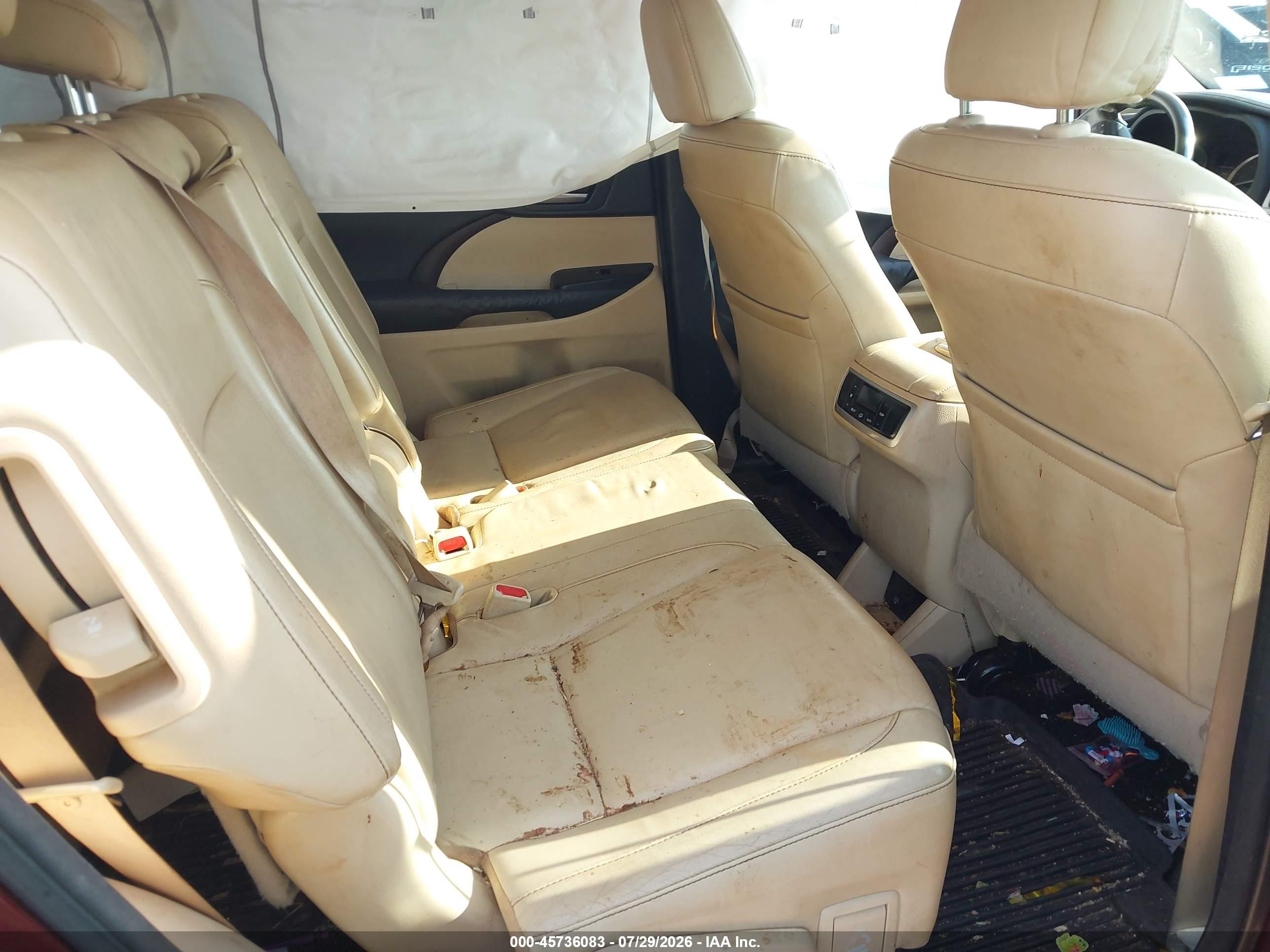 2014 Toyota Highlander Xle V6 Красный vin: 5TDJKRFH2ES014146