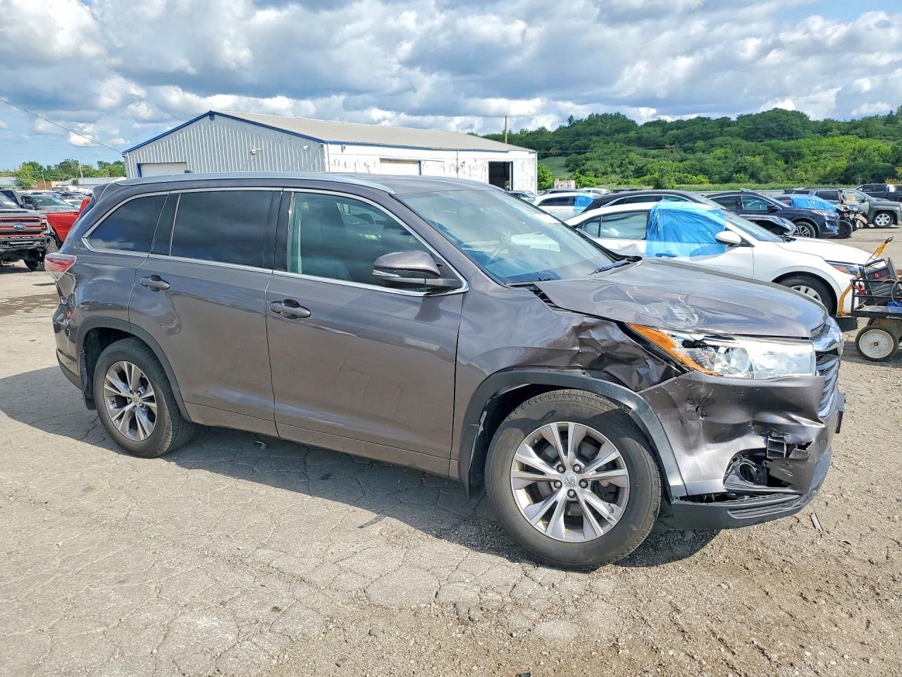 2015 Toyota Highlander Xle Угольный vin: 5TDJKRFH2FS131937