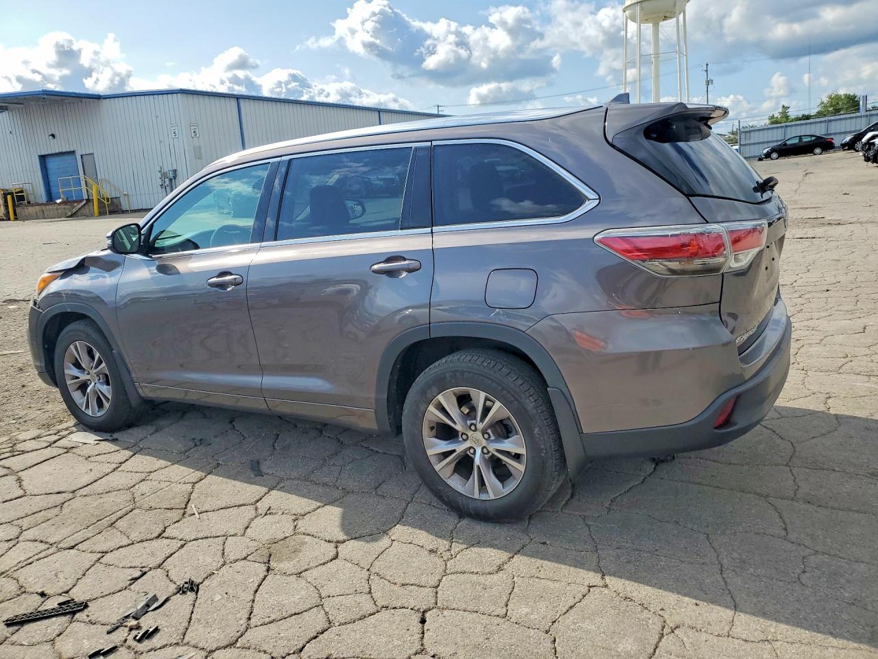 2015 Toyota Highlander Xle Угольный vin: 5TDJKRFH2FS131937