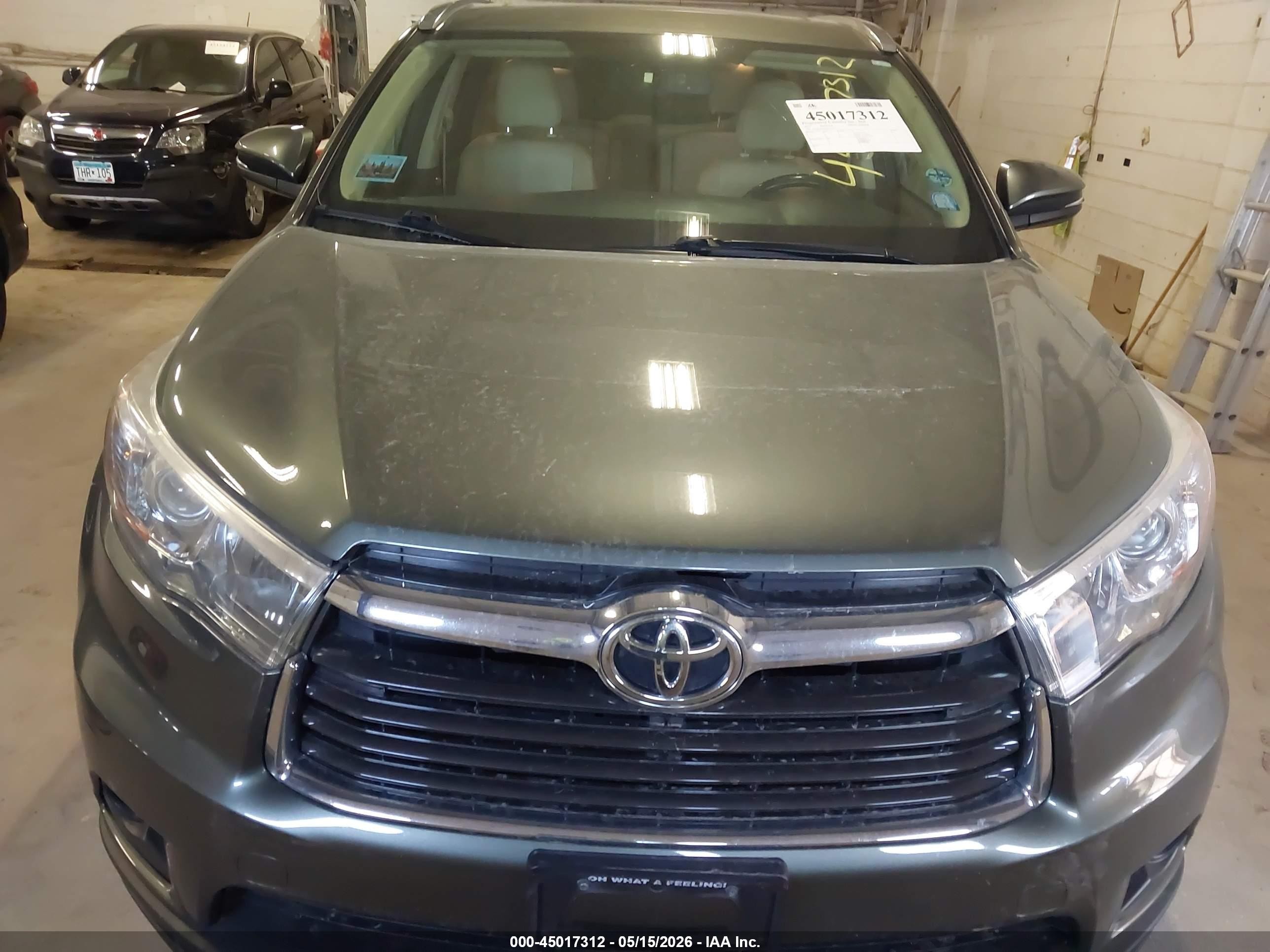 2015 Toyota Highlander Xle V6 Green vin: 5TDJKRFH2FS171242