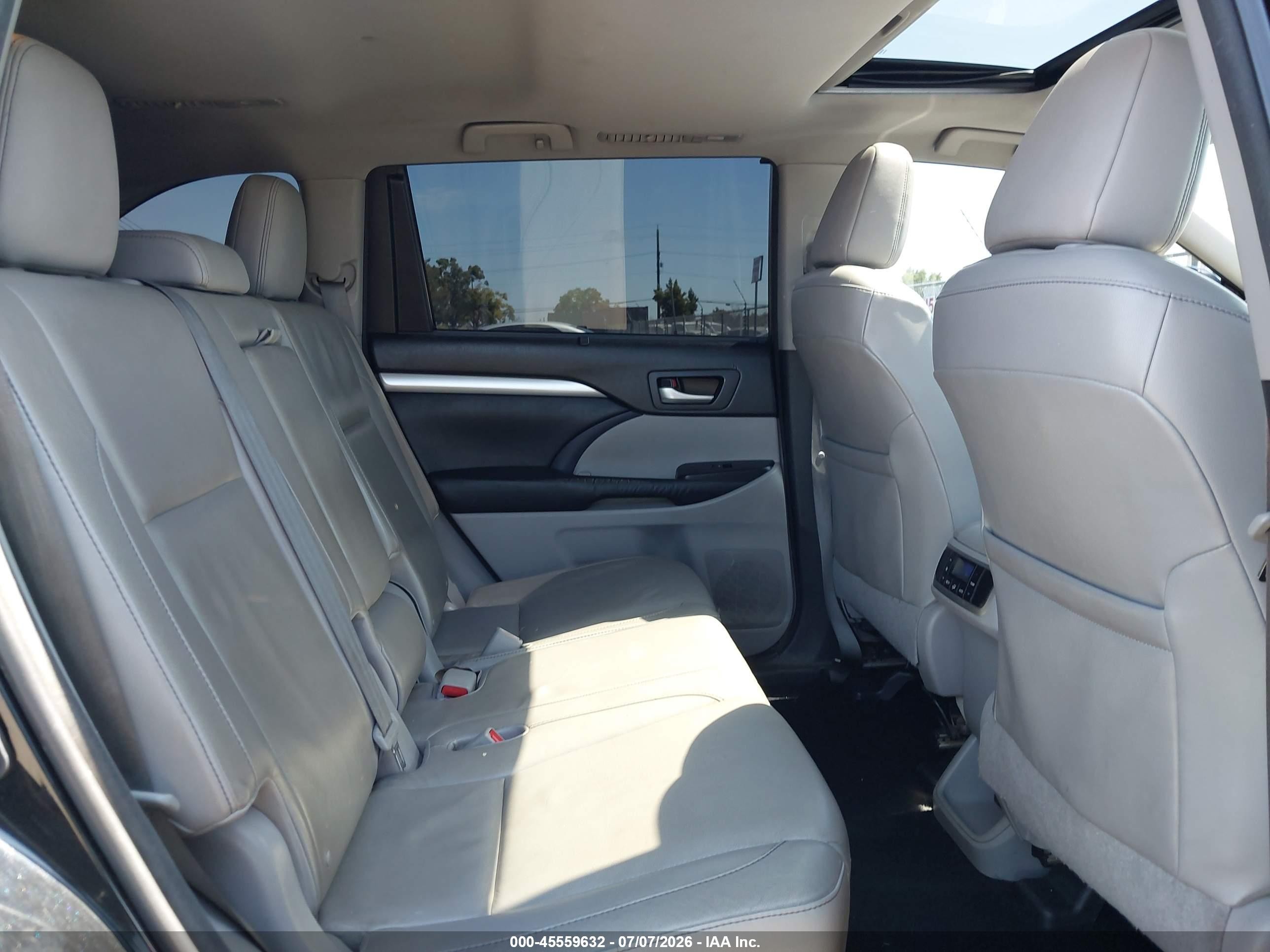 2015 Toyota Highlander Xle V6 Black vin: 5TDJKRFH2FS181043