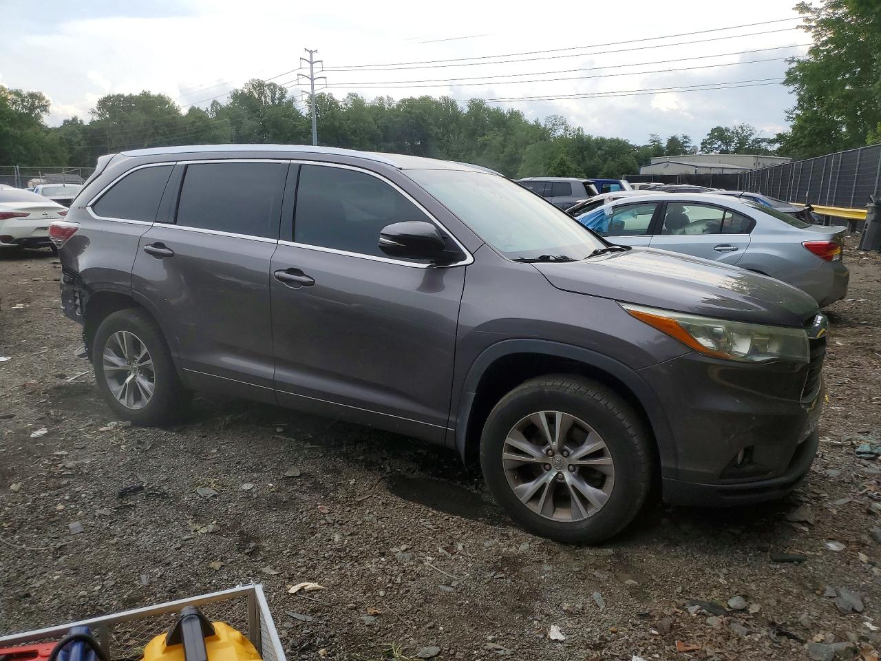 2015 Toyota Highlander Xle Gray vin: 5TDJKRFH2FS190776