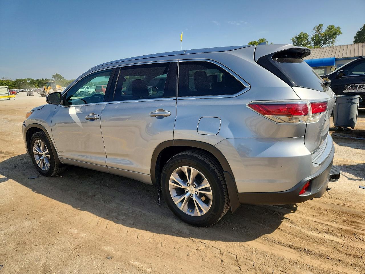 2015 Toyota Highlander Xle Gray vin: 5TDJKRFH2FS197890