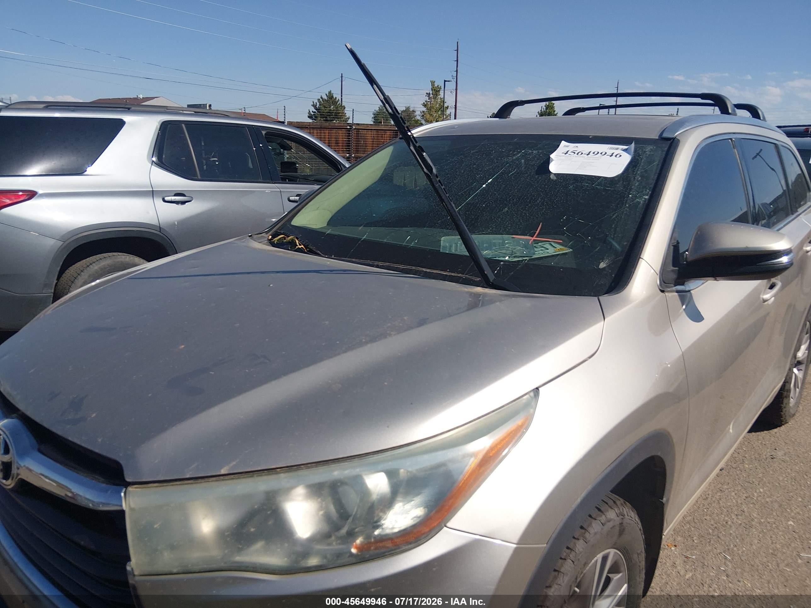 2015 Toyota Highlander Xle V6 Tan vin: 5TDJKRFH2FS198960