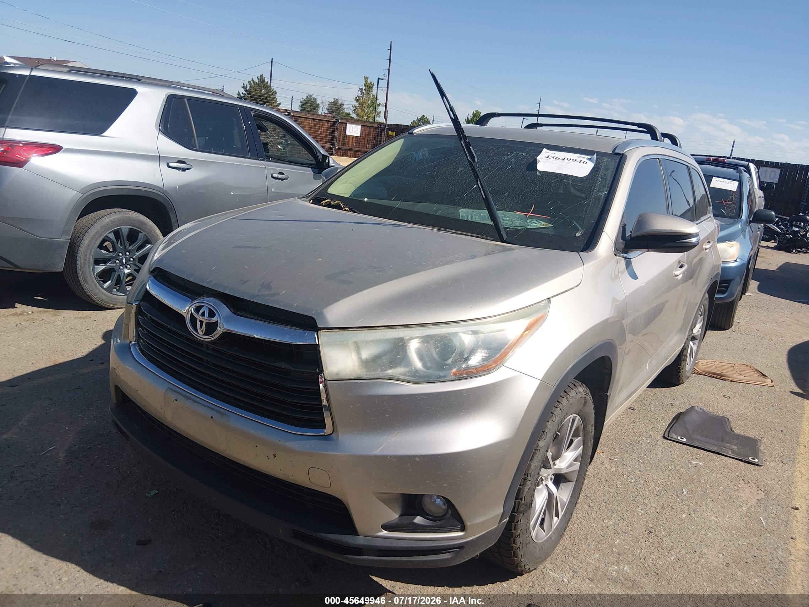 2015 Toyota Highlander Xle V6 Tan vin: 5TDJKRFH2FS198960
